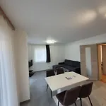 Apartamento An Der Donau Krumnussbaum