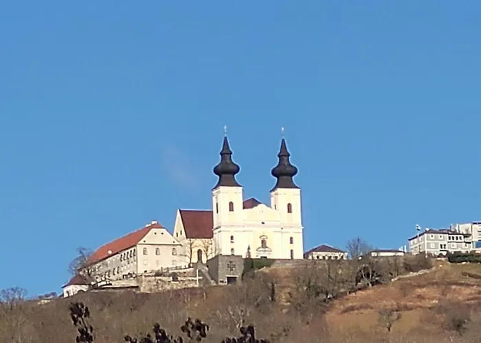 Apartment An Der Donau