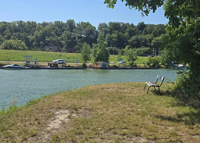 Apartment An Der Donau Krumnussbaum